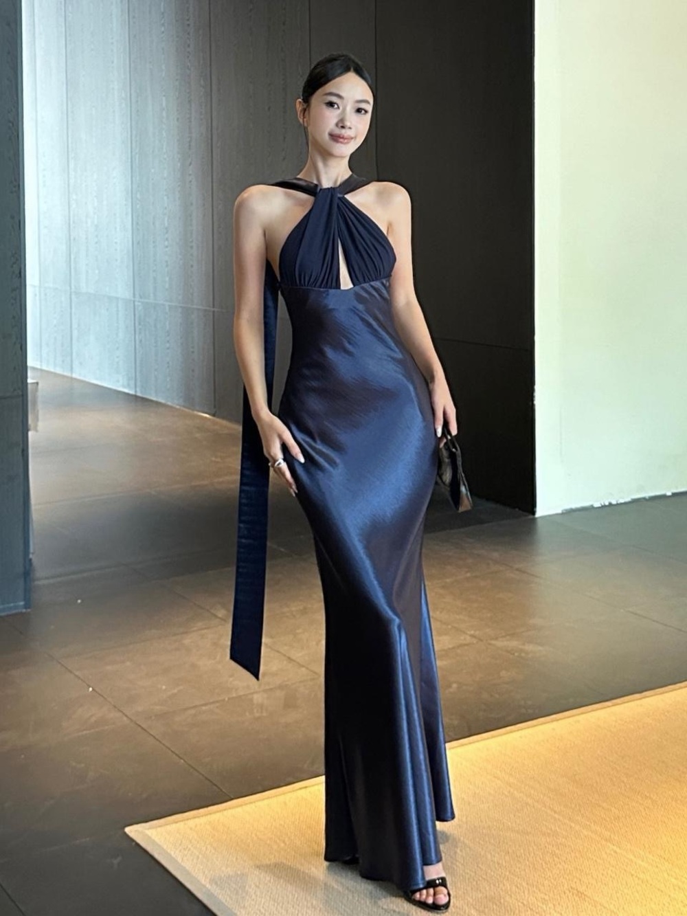 VENUIE Elegant Navy Halter Satin Evening Dress